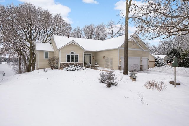 3133 Spring Lake Road SW, Prior Lake, MN 55372