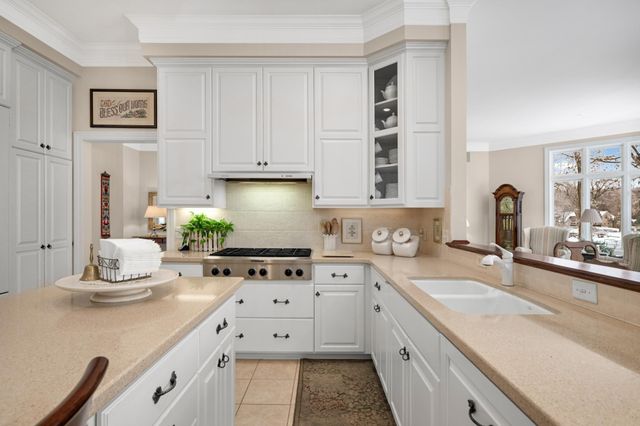 3133 Spring Lake Road SW, Prior Lake, MN 55372