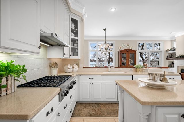 3133 Spring Lake Road SW, Prior Lake, MN 55372