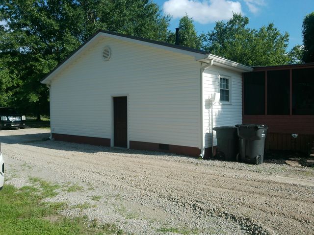 2631 Husband Road, Paducah, KY 42003