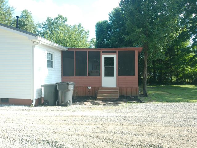 2631 Husband Road, Paducah, KY 42003