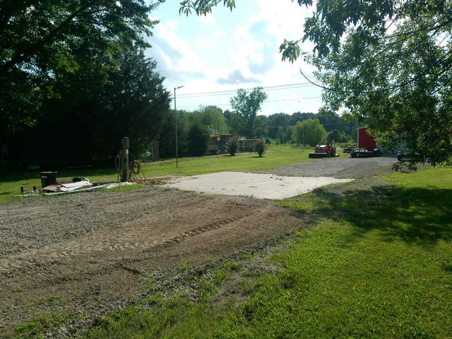 2631 Husband Road, Paducah, KY 42003
