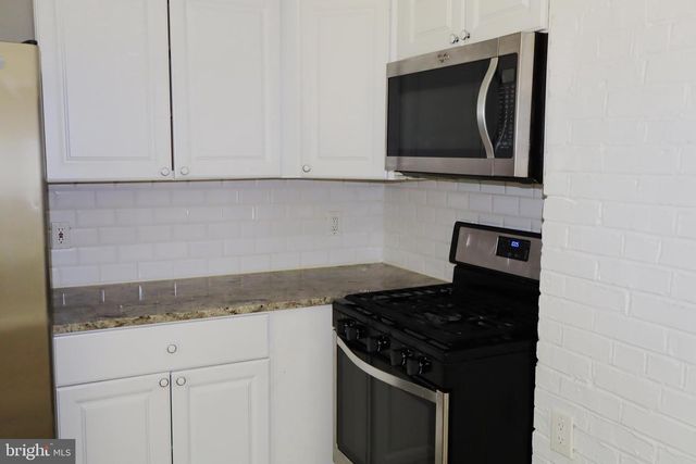 8629 PATTON RD, Glenside, PA 19038