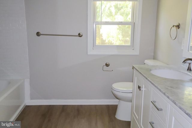 8629 PATTON RD, Glenside, PA 19038