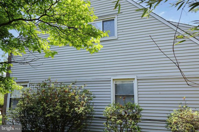 8629 PATTON RD, Glenside, PA 19038