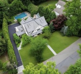281 Long Hill Dr, Millburn Twp., NJ 07078