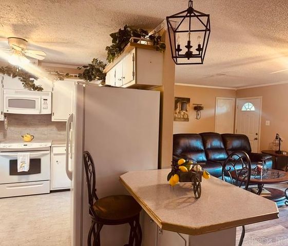 1210 Privett Park Drive, Lonoke, AR 72086