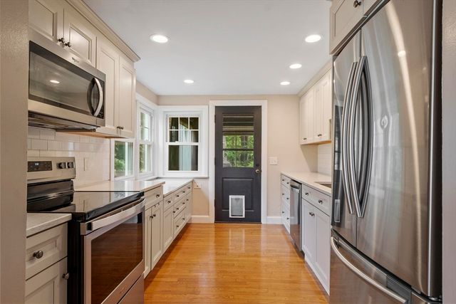 167 Gates Pond Rd, Berlin, MA 01503
