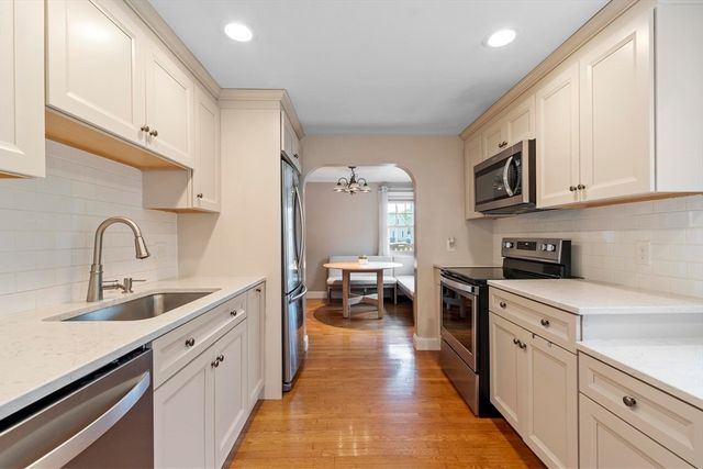 167 Gates Pond Rd, Berlin, MA 01503