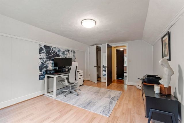 167 Gates Pond Rd, Berlin, MA 01503