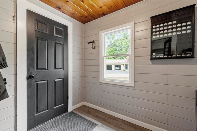 167 Gates Pond Rd, Berlin, MA 01503