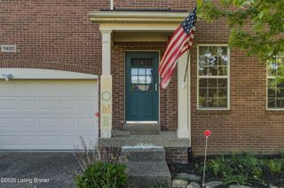 11400 Fenimore Ridge Dr, Louisville, KY 40229
