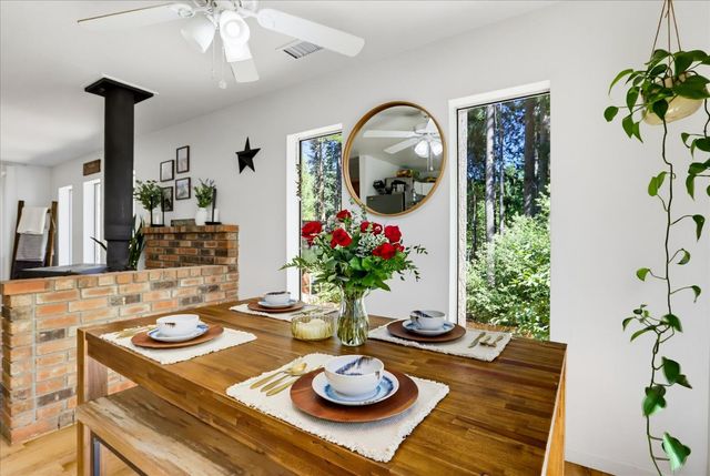 15811 Banner Quaker Hill, Nevada City, CA 95959