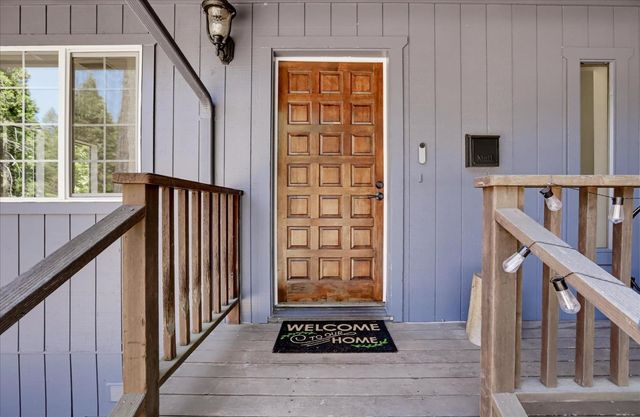 15811 Banner Quaker Hill, Nevada City, CA 95959