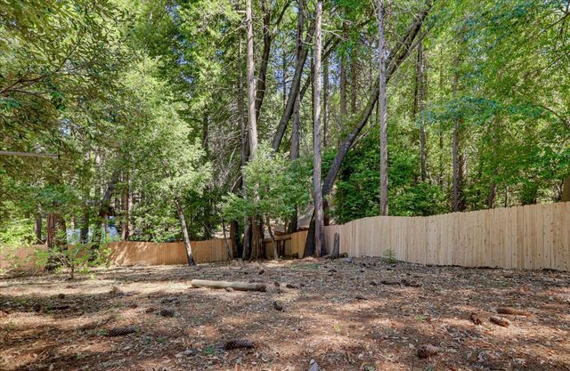 15811 Banner Quaker Hill, Nevada City, CA 95959