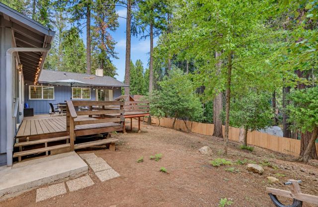 15811 Banner Quaker Hill, Nevada City, CA 95959