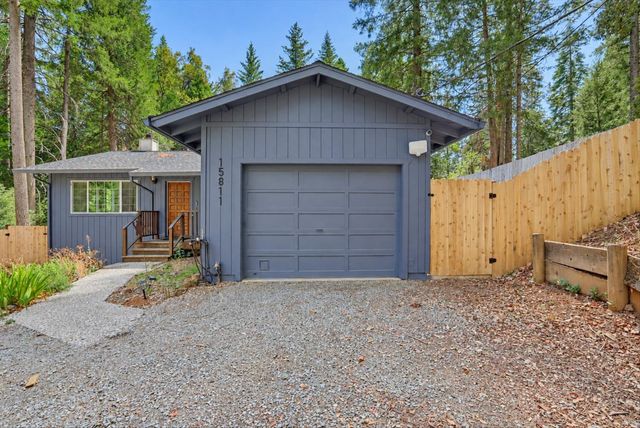 15811 Banner Quaker Hill, Nevada City, CA 95959