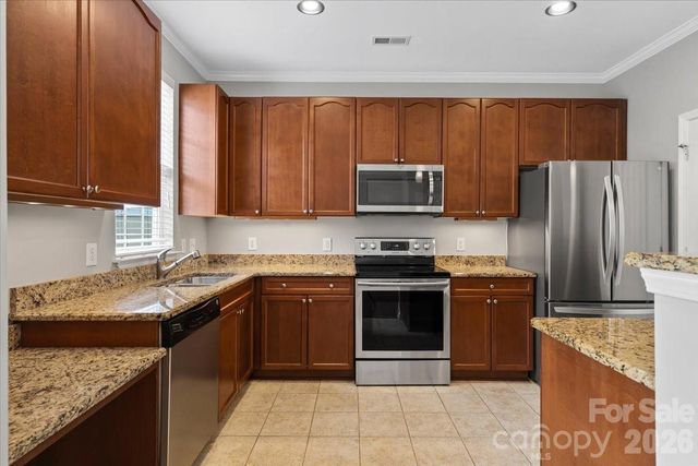 1017 Central Park Circle, Davidson, NC 28036