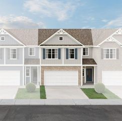 346 Lanier Circle, Woodstock, GA 30189