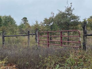 13164 S Skylark Road, Lane, OK 74555