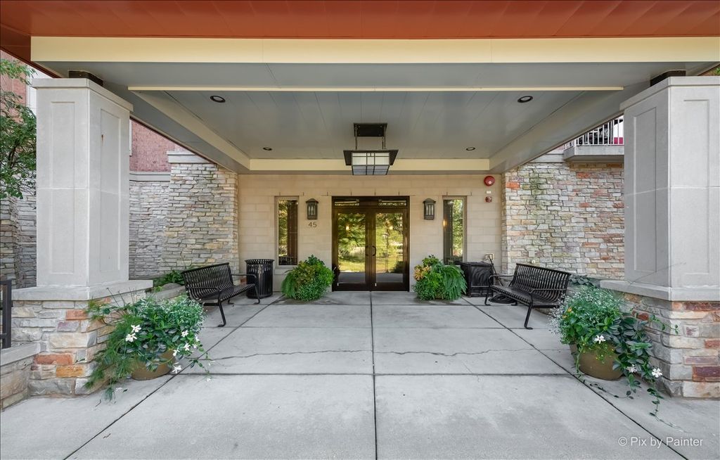 45 Prairie Park Drive 501, Wheeling, IL 60090