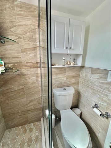6655 W Broward Boulevard 201, Plantation, FL 33317