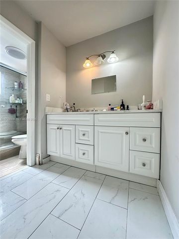 6655 W Broward Boulevard 201, Plantation, FL 33317