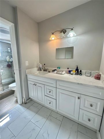 6655 W Broward Boulevard 201, Plantation, FL 33317