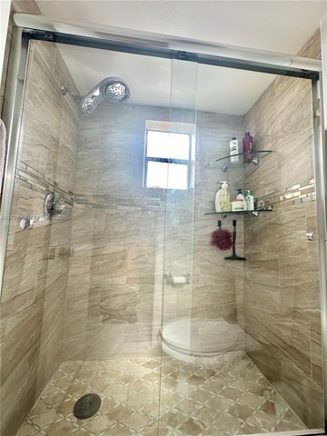 6655 W Broward Boulevard 201, Plantation, FL 33317