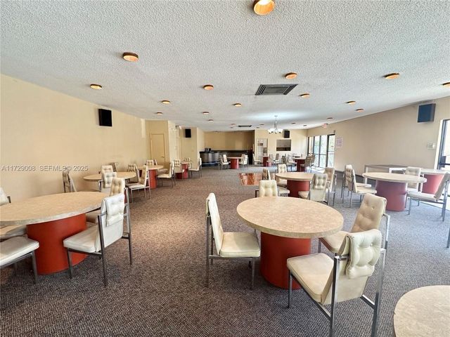 6655 W Broward Boulevard 201, Plantation, FL 33317