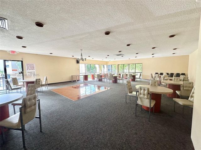 6655 W Broward Boulevard 201, Plantation, FL 33317