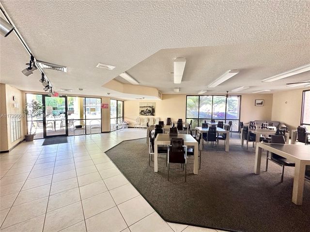 6655 W Broward Boulevard 201, Plantation, FL 33317