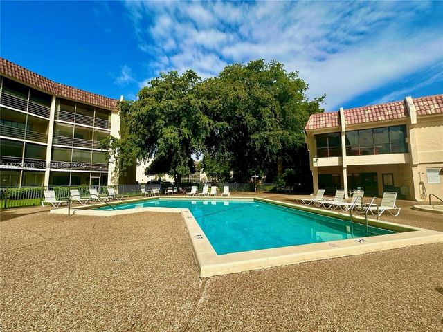 6655 W Broward Boulevard 201, Plantation, FL 33317