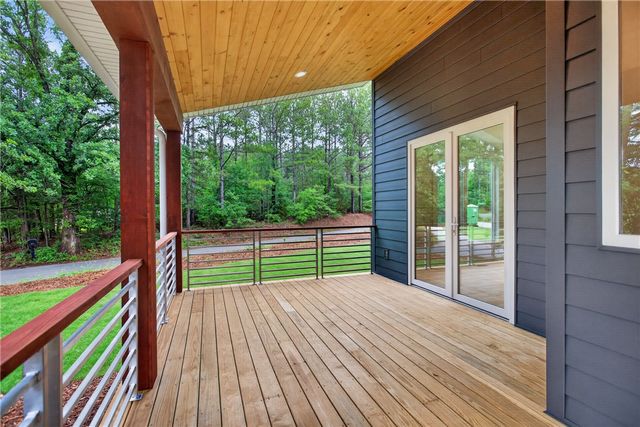 114 Brambleberry Trail, Fair Play, SC 29643
