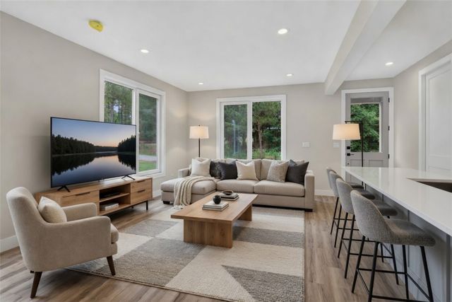 114 Brambleberry Trail, Fair Play, SC 29643