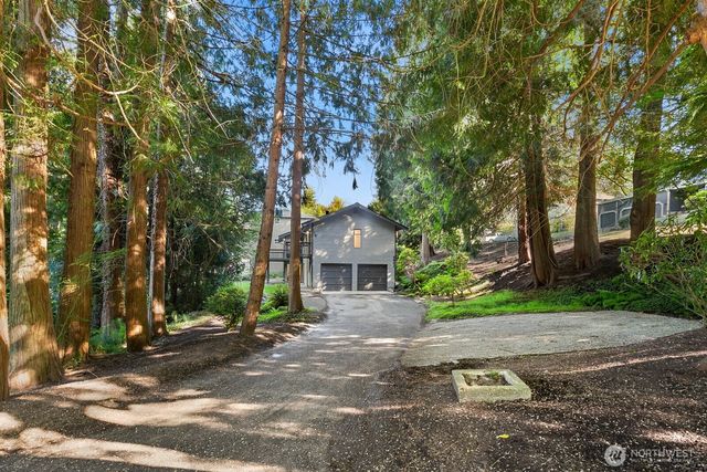 2807 NE 183rd Street, Lake Forest Park, WA 98155