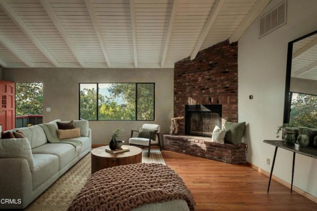 11049 Cardamine Drive, Tujunga, CA 91042