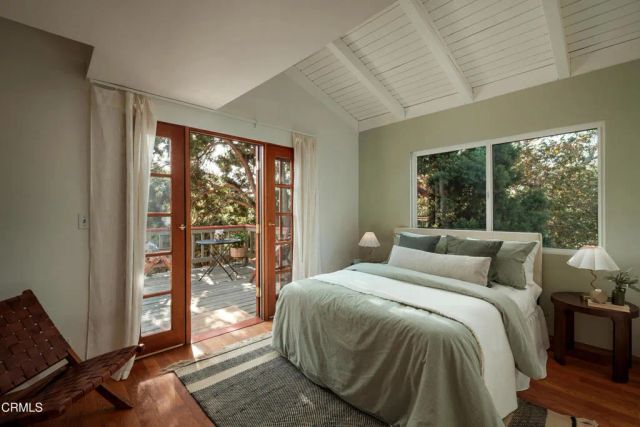 11049 Cardamine Drive, Tujunga, CA 91042