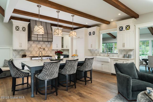 2 Arlington Circle, Milton, NY 12020