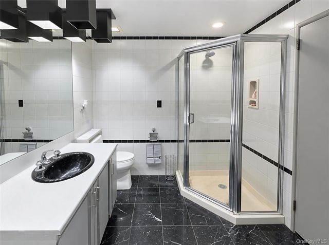 162-18 96th Street, Howard Beach, NY 11414