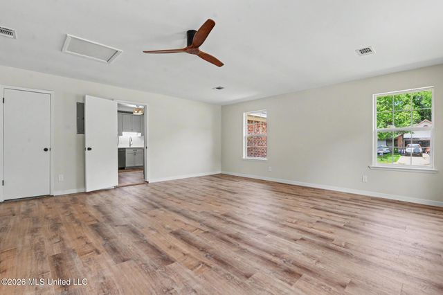 113 Gettysburg Circle, Ocean Springs, MS 39564