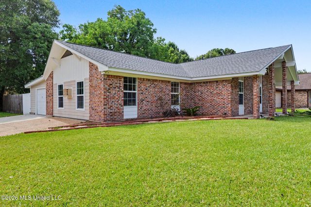 113 Gettysburg Circle, Ocean Springs, MS 39564
