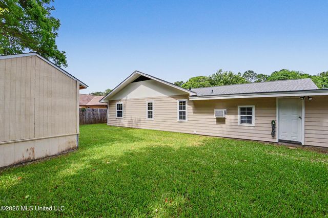 113 Gettysburg Circle, Ocean Springs, MS 39564