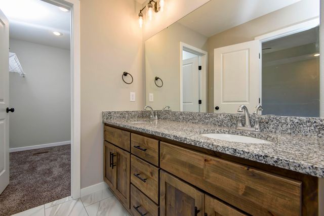 821 S Ridgemont Drive Lot 214, Nixa, MO 65714