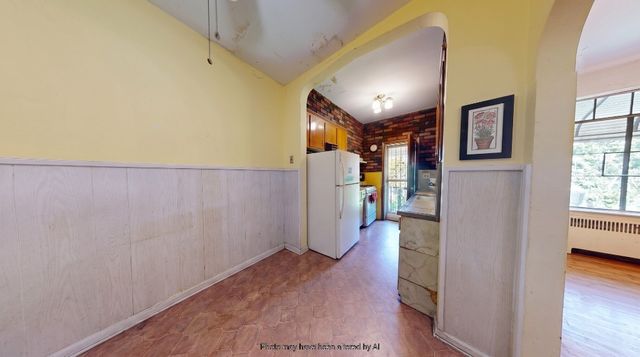 121 E 2nd Street, New York City, NY 11218