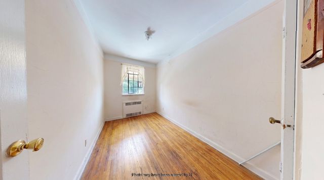 121 E 2nd Street, New York City, NY 11218