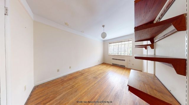 121 E 2nd Street, New York City, NY 11218