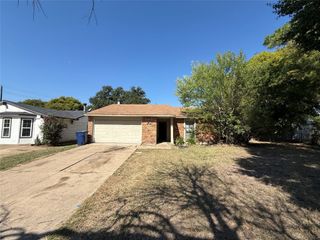 5625 Ridgecove Drive, Garland, TX 75043