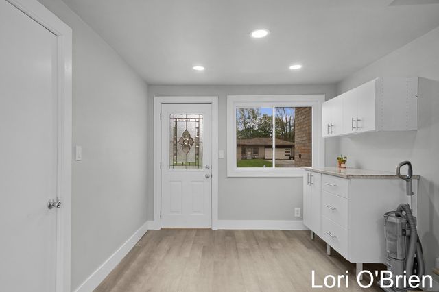 7487 Lupine Avenue, Jenison, MI 49428