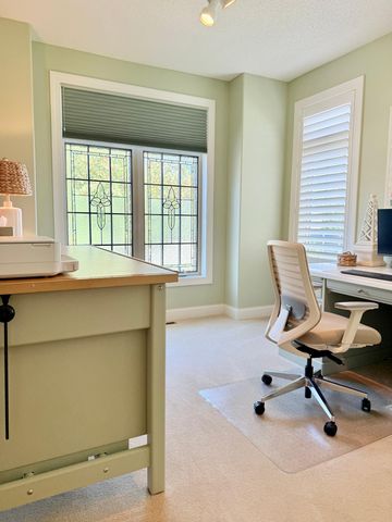 533 Hampton Drive W, Moorhead, MN 56560